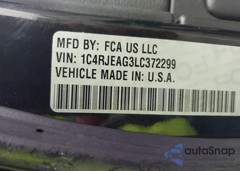 2020 Jeep Grand Cherokee Altitude 4X2 from USA, damaged, VIN 1C4RJEAG3LC372299